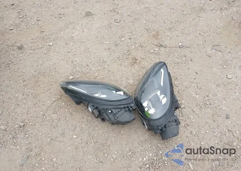 2016 Porsche Cayenne Diesel z USA, uszkodzony, nr VIN WP1AF2A28GKA45005